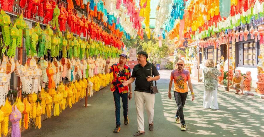 Chiang Mai: Historical and Culture Exploration Walking Tour - Wat Phra Sing, woodwork, murals, and a sacred pagoda