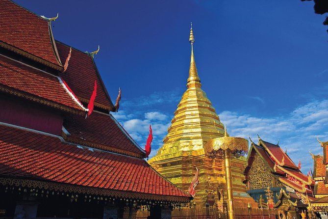 Chiang Mai Iconic Temples and City Tour - Temple clothing and practical preparation