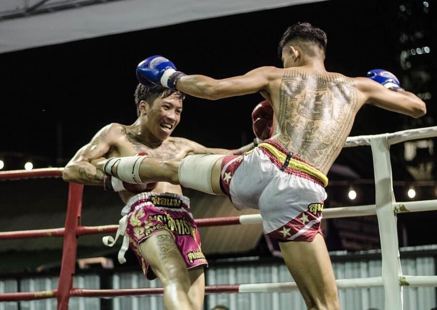 Chiang Mai: Kalare Night Bazaar Boxing Stadium Muay Thai - Who will enjoy this fight night most?