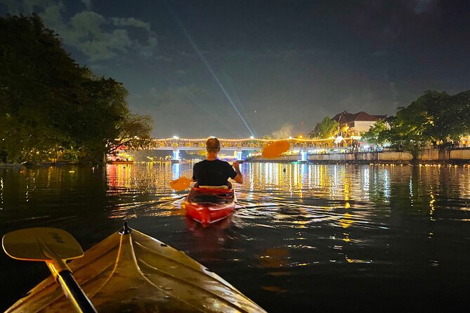 Chiang Mai: Kayak Under the Stars – 6 km to the Heart of the City - Is $48.88 a fair price?