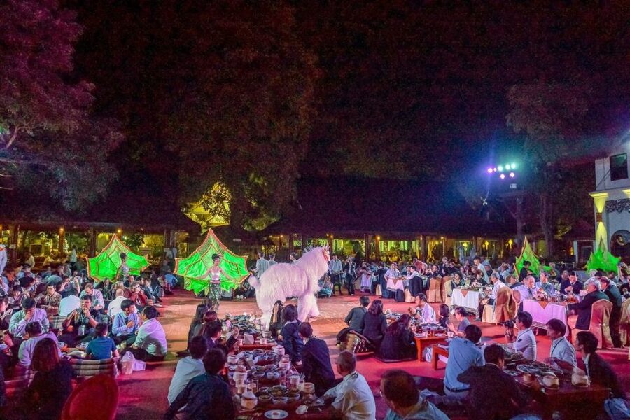 Chiang Mai: Khan Toke Traditional Meal & Dancing Performance - Should you book the Khantoke dinner show?