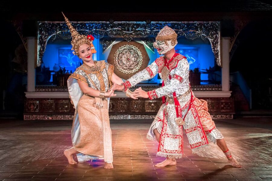 Chiang Mai: Khan Toke Traditional Meal & Dancing Performance - Low tables, floor mats, and a Lanna-style setting