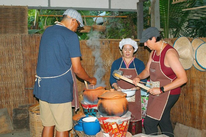 Chiang Mai Lanna Northern Thai Cooking Experience with Locals - Key points to know before booking