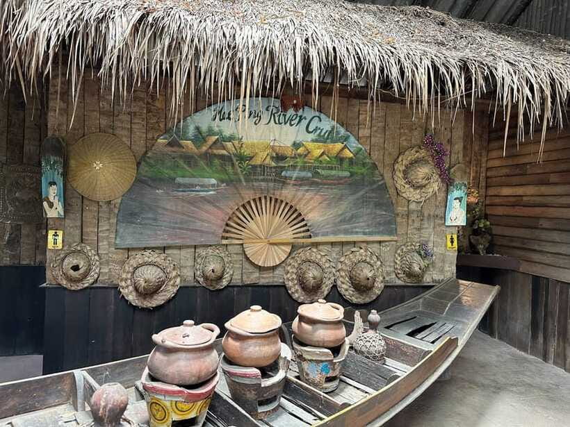 Chiang Mai: Mae Ping River Cruise & Optional Transfer - Khao soi, pad Thai, herbal drinks, and ice cream