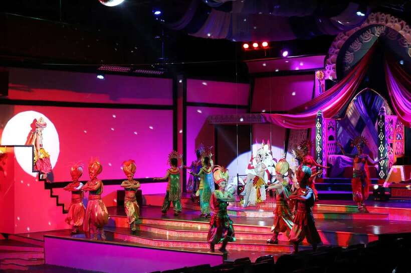 Chiang Mai: Miracle Cabaret Show - What the one-hour show is like