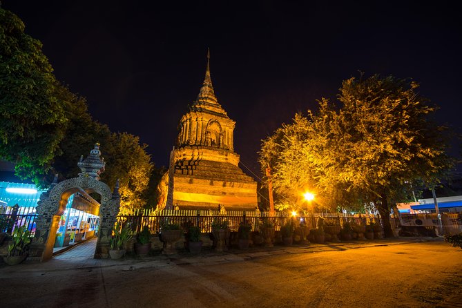 Chiang Mai Night Bike Tour - The short ride back to the shop
