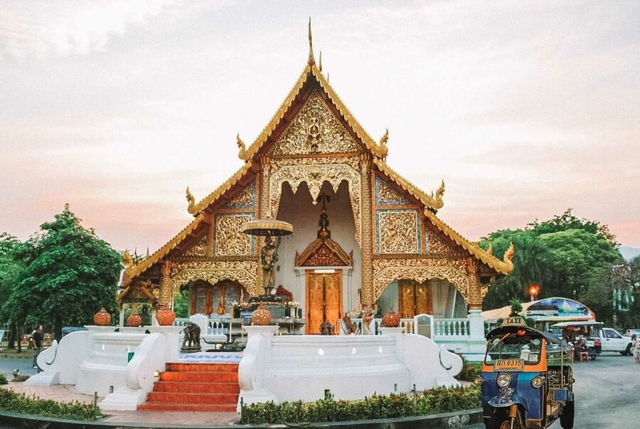 Chiang Mai: Private Tuk Tuk Tour of City Temples With Pickup - Wat Phra Singh and Lanna temple design