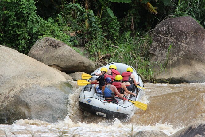 Chiang Mai Rafting in Mae Taeng River with Thai Buffet - Who should book this Mae Taeng adventure?
