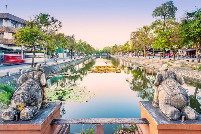 Chiang Mai Scavenger Hunt and Sights Self-Guided Tour - A good choice for groups and families