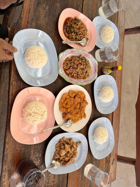 Chiang Mai:Sticky Watefall private tour with lunch - The return to Chiang Mai around noon