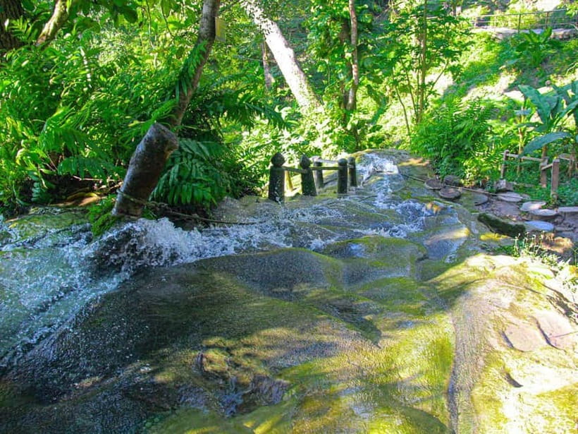 Chiang Mai: Sticky Waterfall by Local Truck with Market Stop - The ride into northern Thailand