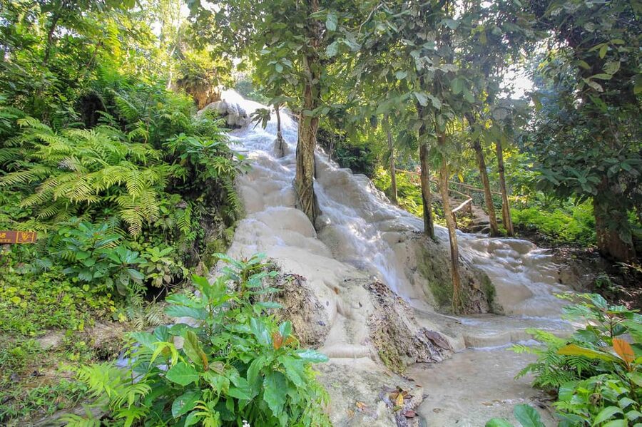Chiang Mai: Sticky Waterfall, Chet Si Fountain Park Transfer - What the $21 price really covers