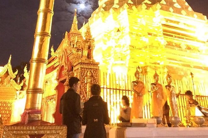 Chiang Mai Temples and Market Tuk Tuk Night Tour - Wat Phan Tao and the quieter side of the old city