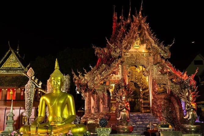 Chiang Mai Temples and Market Tuk Tuk Night Tour - Wat Chedi Luang and the Great Stupa