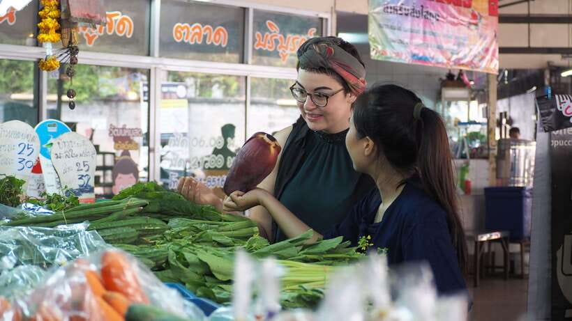Chiang Mai: Thai Cooking and Market Tour with Lanna Smile - Who will get the most from this class