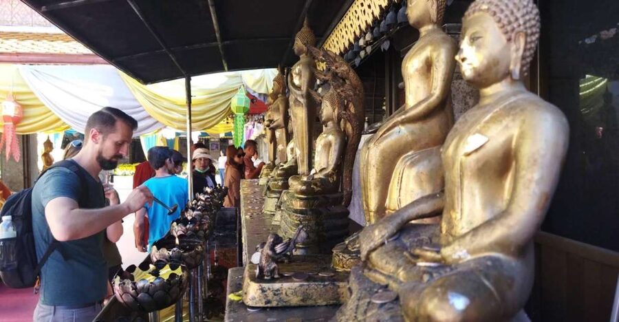 Chiang Mai: Wat Pha Lat & Wat Phra That Doi Suthep Tour - The mountain road and the Chiang Mai viewpoint