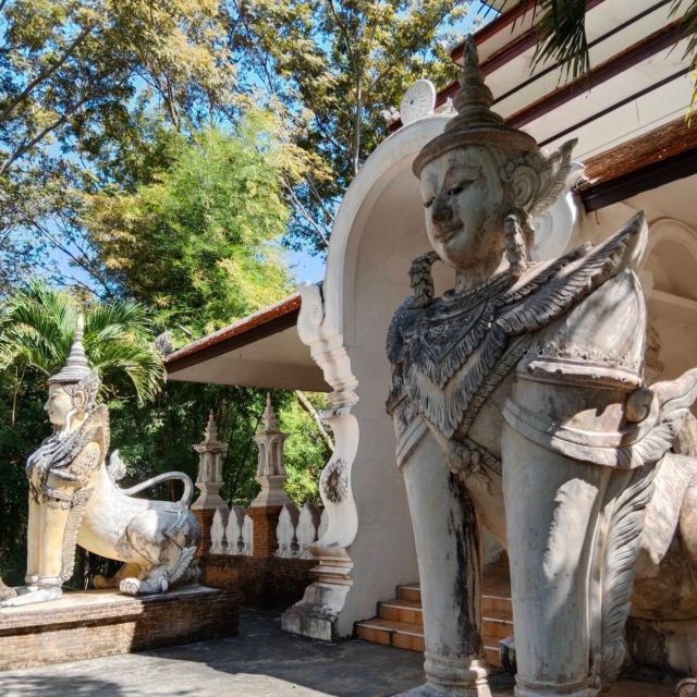 Chiang Mai: Wat Pha Lat & Wat Phra That Doi Suthep Tour - Wat Phra That Doi Suthep and the 306 steps
