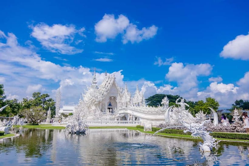 Chiang Mai: White, Red/Black & Blue Temples Tour with Lunch - Wat Rong Suea Ten: the Blue Temple’s calmer mood