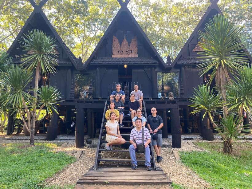 Chiang Rai: City Highlights One-Day Tour with Thai Lunch - The Long Neck Karen Village needs a thoughtful decision