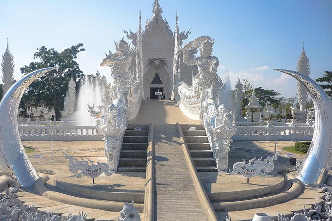 Chiang Rai Day Tour from Chiang Mai + The Long Neck Hill Tribe With Boat - The Golden Triangle and the 20-minute boat trip