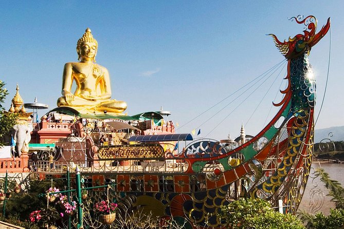 Chiang Rai Day Tour from Chiang Mai + The Long Neck Hill Tribe With Boat - Guides, vehicles, lunch, and group size