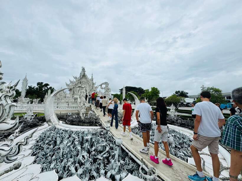 Chiang Rai: Iconic Temples & 7 Major Sites—River View Buffet - Five useful things to know before you book