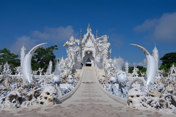 Chiang Rai One Day: Golden Triangle, Laos Border, Long Neck Tribe - The Laos border boat ride is short but memorable