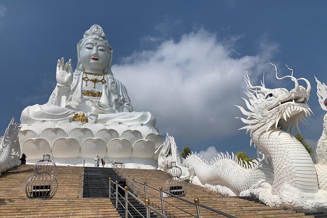 Chiang Rai Temples Day Trip from Chiang Mai - Hauyplakang Temple rewards the final stretch