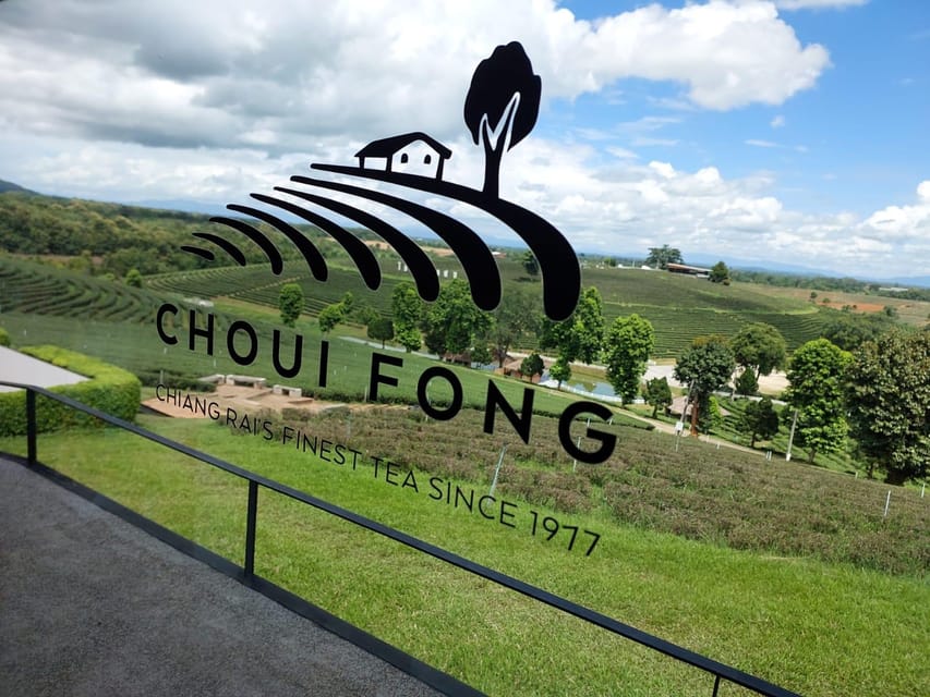 Chiang Rai: Top Temples & Signature Attractions ~Free Buffet - What the $42 price really covers