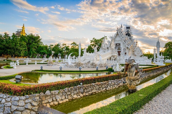 Chiang Rai White Temple, Blue Temple and more from Chiang Mai - What is included, and what you still pay for