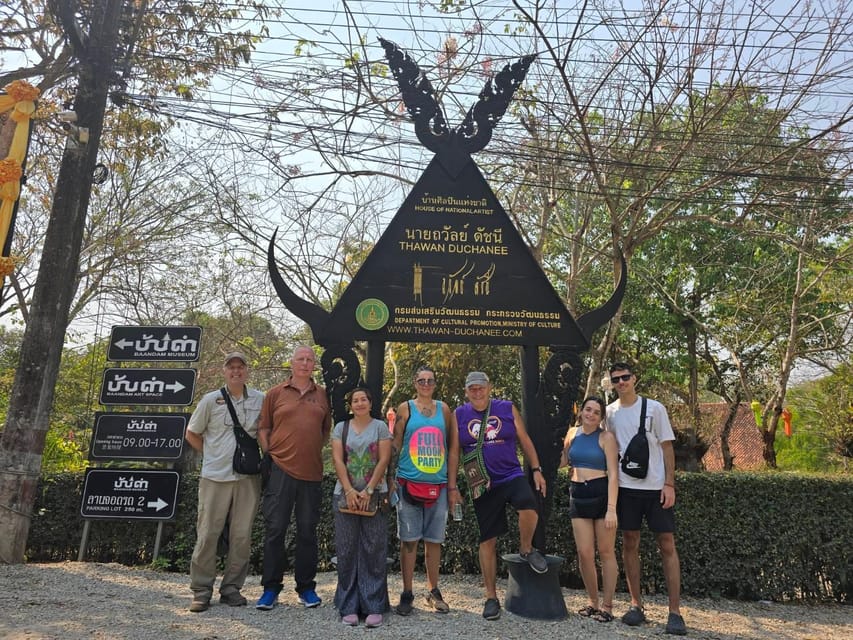 Chiangrai Full day: Popular 7 Locations with Thai buffet - Meeting three countries at the Golden Triangle