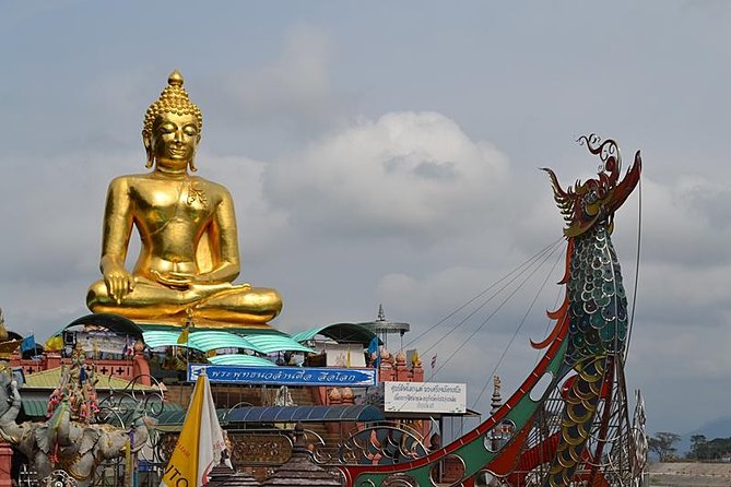 Chiangrai Round Trip Classic Tours 3 Days 2 Nights - Day 3: White Temple, hot springs, and the road back