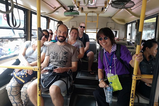 CHOB Bangkok Walking Tour (Talking + Walking + Eating) - Shopping districts, Pratunam, and everyday commerce