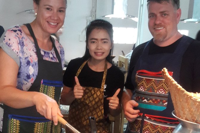 Choose 5 Dishes: Half-Day Cooking Class in Sukhumvit with Market Tour - Key details before you book