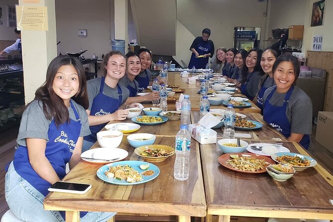 Choose 5 Dishes: Half-Day Cooking Class in Sukhumvit with Market Tour - The fresh market walk