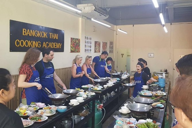 Choose 5 Dishes: Half-Day Cooking Class in Sukhumvit with Market Tour - Starting at On Nut BTS Station