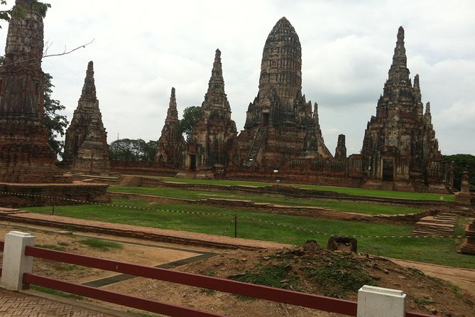 Colors of Ayutthaya Full-Day Bike Tour - Wat Lokayasutharam and the giant reclining Buddha