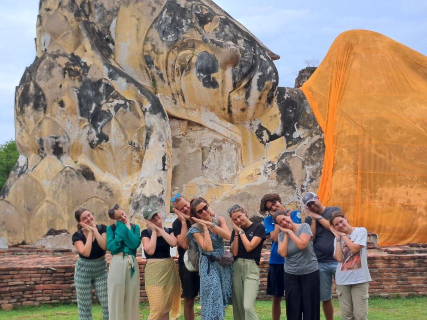Colors of Ayutthaya: UNESCO Heritage 6 hour Bicycle Tour - A local market for Ayutthaya flavors