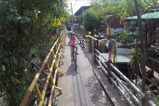 Colors of Bangkok Private tour - Why this bicycle tour shows a different Bangkok
