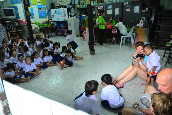 Colors of Bangkok - Starting at Rama III and getting oriented