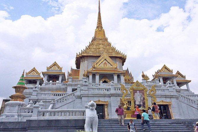 Cultural Treasures of Bangkok: Temples & Royal Palace Tour - Wat Pho and the enormous reclining Buddha