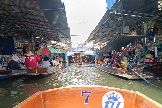 Damnoen Saduak and Maeklong Railway Market Tour with Private Car - Key things to know before booking