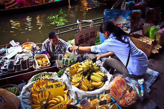 Damnoen Saduak Floating Market & Maeklong Railway Market Tour From Bangkok - Meeting point, transfers, and practical planning