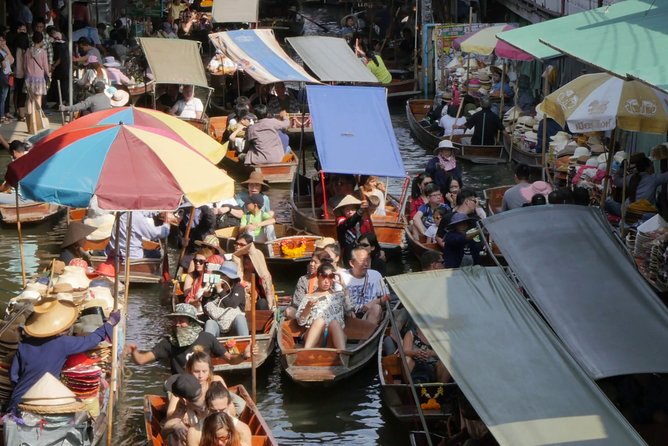 Damnoen Saduak Floating Market with Paddle Boat Ride (ex Bangkok) - Family and mobility considerations