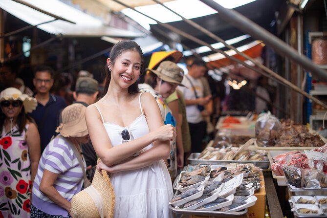DamnoenSaduak Floating Market Michelin Food One Day Tour - Why the long ride from Bangkok can be worth it