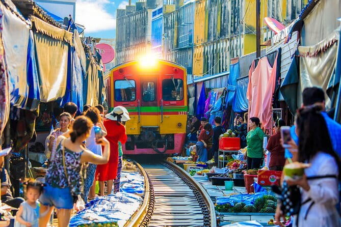 Day Trip to Bangkok Floating Market & Maeklong Railway - Who will enjoy this experience most