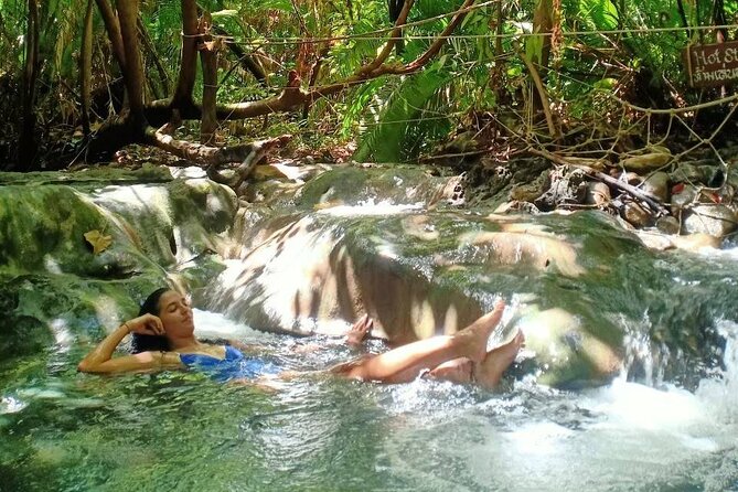 Discover Krabi - Emerald Pool, Hot Springs & Tiger Cave Temple - How the guides affect the day