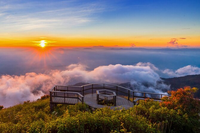Doi Inthanon National Park with Nature Trail Trekking 1-Day Tour - Choose the trail that matches the season