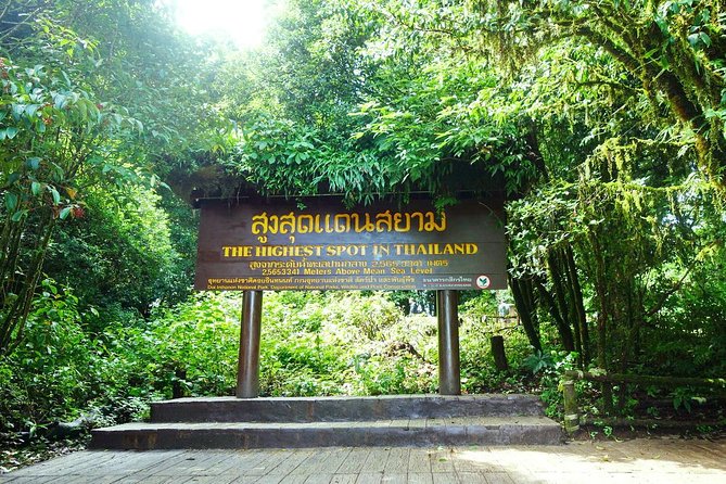 Doi Inthanon Waterfall and Royal Project Chiang Mai - Wachiratharn Falls: the day’s big first sight
