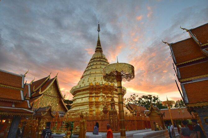 Doi Suthep and Wat Umong Night Tour From Chiang Mai - Practical advice for a smoother evening